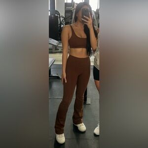 ARITZIA TNA LEGGINGS + SPORTS BRA — XS